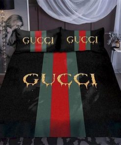 Best Gucci Golden Logo With Vintage In Black Background Bedroom Set