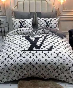 Best Louis Vuitton White Monogram Bedding Set