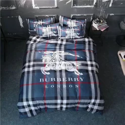 Burberry Logo Type 1195 Bedding Sets Premium Fashion Brand Luxury Ideas Bed Linen Sheets Hyperbeast Bedroom Covers Duvet Blankets
