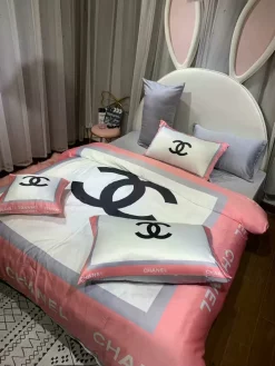Chanel Logo Printed Luxury Brand S Bedding Sets Duvet Bed Linen Blankets Bedroom Idea Sheets Covers