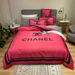 Chanel Red Bedding Sets Quilt Sets Duvet Cover Luxury Brand Bedding Decor Bedroom Sets Best Luxury Bedding Sets