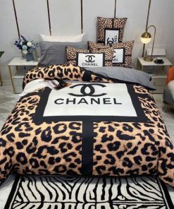 Cn Chanel Logo Type 3136 Bedding Sets Blankets Luxury Ideas Bed Linen Premium Fashion Brand Covers Sheets Hyperbeast Bedroom Duvet