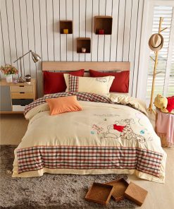 Disney-Winnie-The-Pooh-Plaid-Bedding-Set