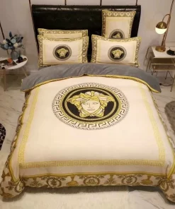Gianni Versace Beige Luxury Brand High-End Bedding Sets, For Home Best Luxury Bedding Sets