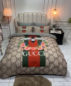 Gucci Bee Flower Logo Type 1725 Bedding Sets Hyperbeast Bedroom Blankets Duvet Bed Linen Covers Sheets Luxury Ideas Premium Fashion Brand Home Decor