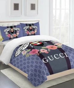 Gucci Bee Luxury Brand High-End Bedding Sets, For Home Best Luxury Bedding Sets