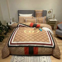 Gucci Logo Type 2933 Bedding Sets Sheets Hyperbeast  Duvet Luxury Ideas Premium Fashion Brand Blankets Covers