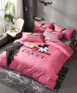 Gucci Pinky Mickey New Hot Logo Luxury Brand High-End Bedding Sets, For Home Best Luxury Bedding Sets