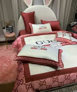 Gucci White Pink Style 2 Bedding Sets Duvet Cover Sheet Cover Pillow Cases Luxury Bedroom Sets Bedding Sets