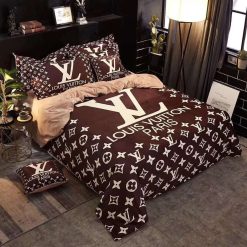Louis Vuitton Brown White Logo Fashion Luxury Brand Bedding Sets Sheets Duvet Blankets Covers Bedroom Idea Bed Linen