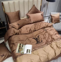 Louis Vuitton High-End Bedding Set #5 Bedding Sets