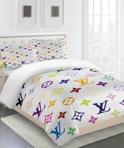Louis Vuitton Logo Type 1696 Bedding Sets Premium Fashion Brand Hyperbeast Bedroom Blankets Duvet  Covers Luxury Ideas