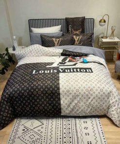Louis Vuitton Lv Logo Type 3634 Bedding Sets Premium Fashion Brand Blankets Covers Bed Linen Sheets Luxury Ideas Hyperbeast  Duvet Home Decor