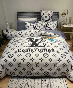 Louis Vuitton Lv Logo Type 3684 Bedding Sets Premium Fashion Brand Bed Linen Duvet Hyperbeast Bedroom Blankets Sheets Covers Luxury Ideas Home Decor