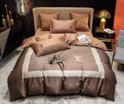 Louis Vuitton Lv Logo Type 3974 Bedding Sets Blankets Luxury Ideas Sheets Premium Fashion Brand Covers Hyperbeast Bedroom Duvet Home Decor