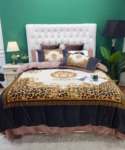 Luxury Brand Versace Type 76 S Bedding Sets Blankets Bed Linen Sheets Covers Duvet Bedroom Idea