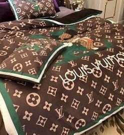 Luxury Louis Vuitton Green Logo In Brown Background Bedding Set