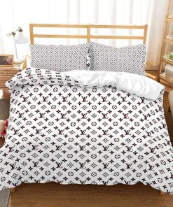 Luxury Louis Vuitton White Monogram Bedding Set