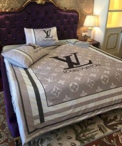 Lv Louis Vuitton Logo Bedding Sets Duvet Cover Bedroom Luxury Brand Bedding Bedroom
