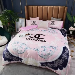 Pink Chanel Logo Cute New Luxury Fashion Brand Bedding Sets Duvet Cover Set Best Luxury Bedding Sets