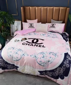 Pink Chanel Logo Cute New Luxury Fashion Brand Bedding Sets Duvet Cover Set Best Luxury Bedding Sets