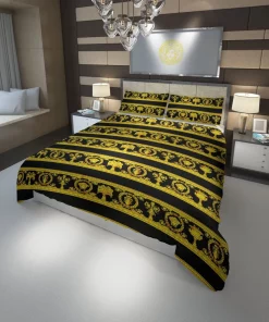 Versace Golden Logo Type 133 Bedding Sets Duvet Hyperbeast Bedroom Covers Bed Linen Blankets Luxury Ideas Sheets Premium Fashion Brand