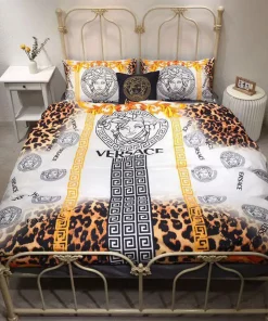 Versace Logo Leopard Luxury Brand Bedding Sets Duvet Cover Set, For Home Best Luxury Bedding Sets